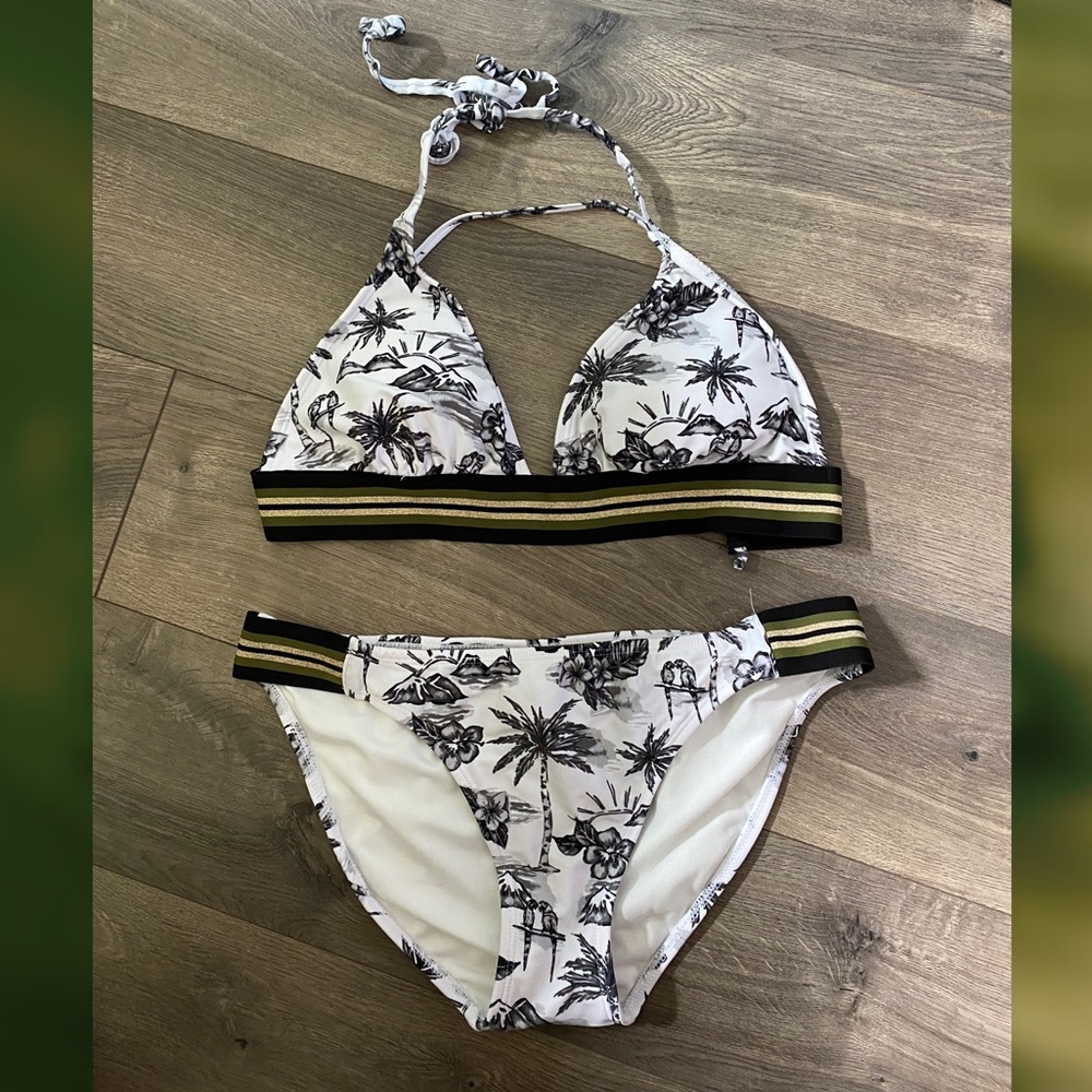 Xhileration Bikini